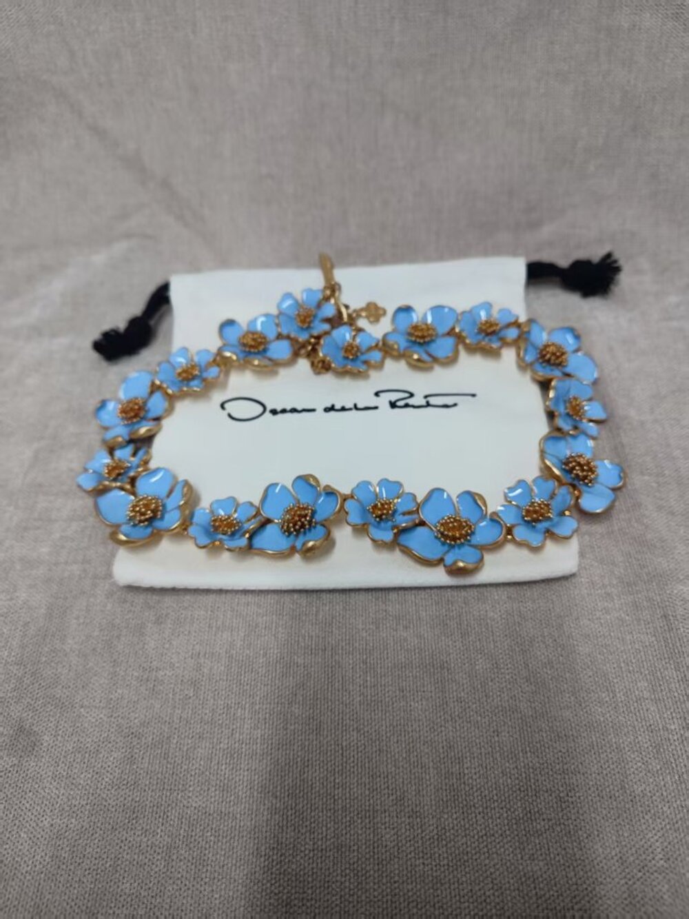 🌼 Oscar de la Renta Blue Enamel Flower Choker Necklace